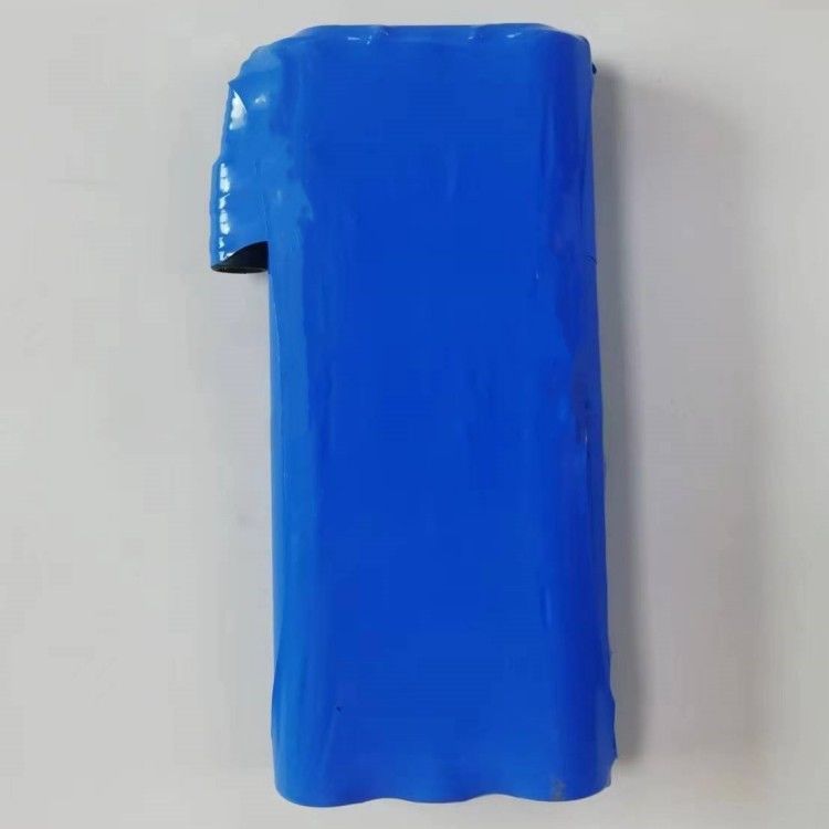 3S2P 21700 аккумуляторная батарея 11.1V 10000mAh двухслойный размер с коннектором ствола без провода выходит