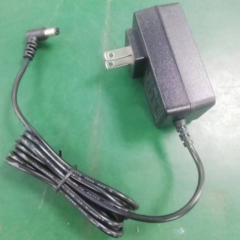 Зарядное устройство 12В 2А US Plug DC Bend Head 90° 2,1 мм Баррель Jack Two Amp